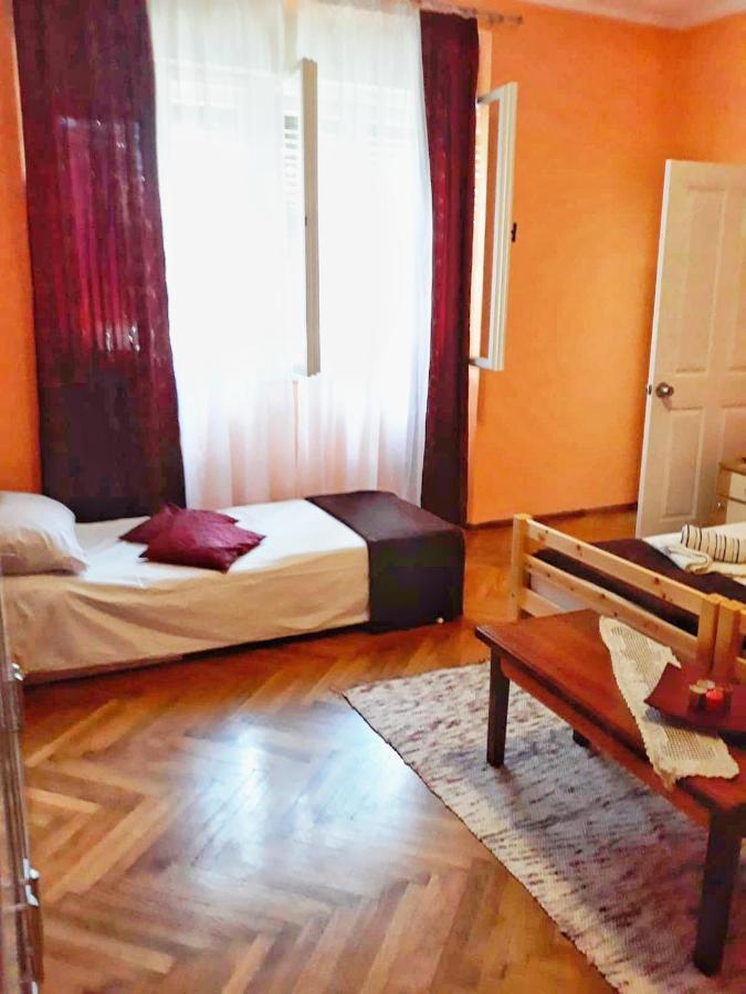 Apartment Hotspot Спліт Екстер'єр фото