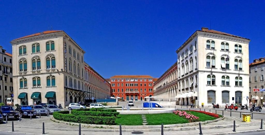 Apartment Hotspot Спліт Екстер'єр фото